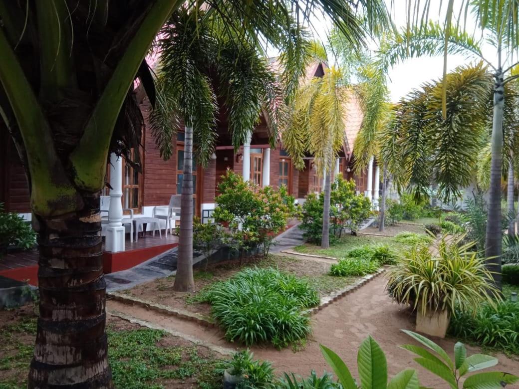 Elegant Green Beach Resort Trincomalee Exterior foto